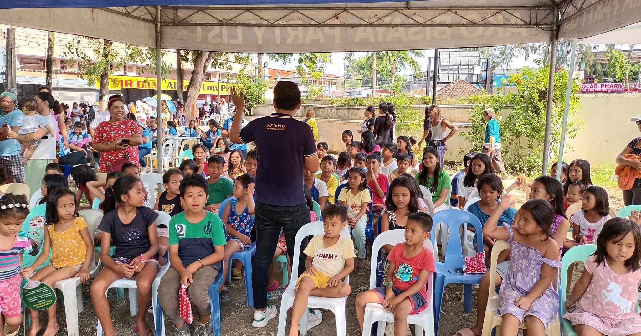 ALABEL - Relief Food Packs Distribution & Skills Volunteerism